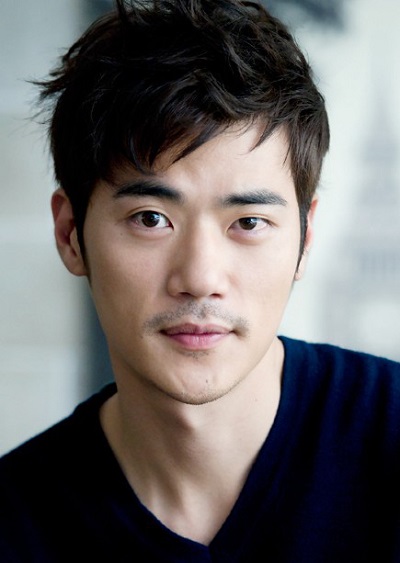 Kim Kang Woo