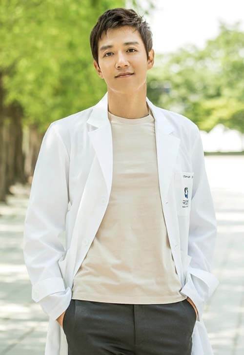 Pemain Drama Korea Doctors
