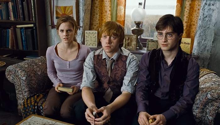 Review Sinopsis Harry Potter and the Deathly Hallows Part 1